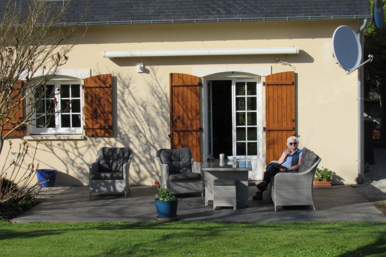 Les Bleuets Villa Mandeville-en-Bessin Bagian luar foto