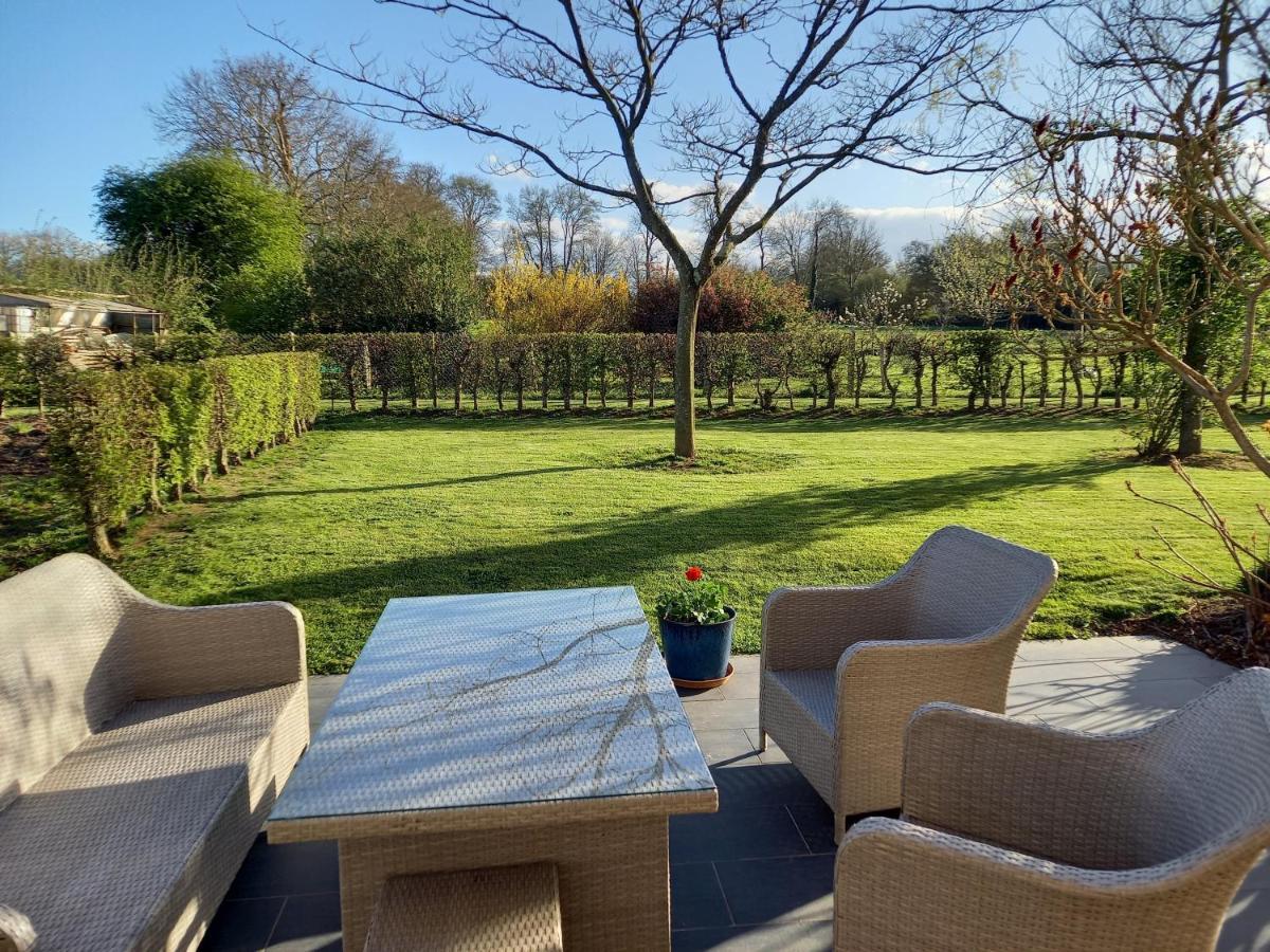 Les Bleuets Villa Mandeville-en-Bessin Bagian luar foto